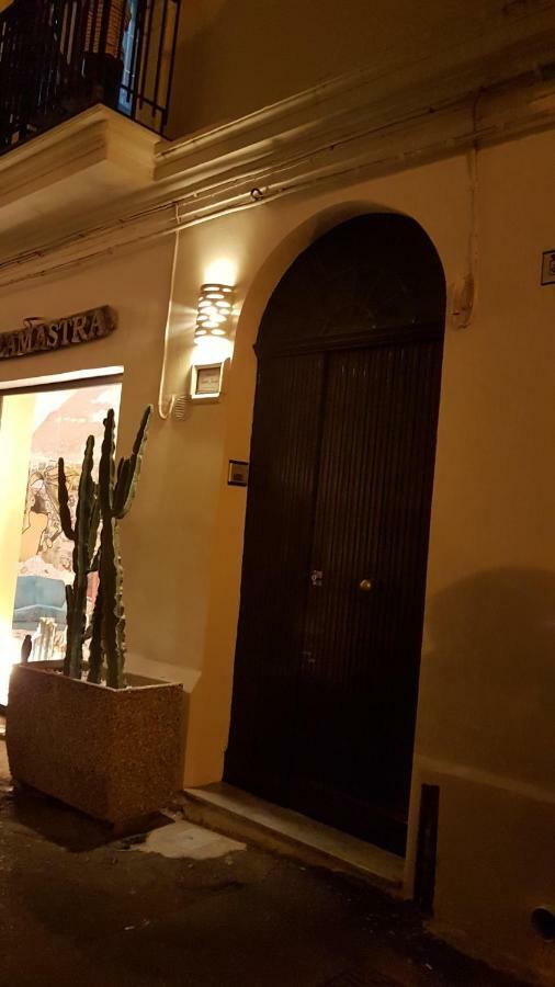 B&B Santa Lucia 加利波利 外观 照片